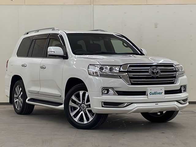 トヨタ ランドクルーザー ZX 道央・札幌 2019(令1)年 2.6万km ホワイトパールクリスタルシャイン /４WD//サンルーフ//純正メーカーオプションナビゲーション//Bluetooth　フルセグ　SD　AM　FM　USB　AUX//全方位カメラ//モデリスタエアロ//トヨタセーフティセンス//追従クルーズコントロール//コーナーセンサー//センターデフロック//ダウンヒルアシストコントロール//ECT2nd//ブラインドスポットモニター//レザーシート//運転席シートメモリー//前席パワーシート//前席シートベンチレーション//前席＋2列目シートヒーター//前席エアーシート//MTモード//パワーバックドア//電動格納シート//ETC2.0//革巻きステアリング//ステアリングヒーター//前後ドライブレコーダー//自動防眩ミラー//SOSコール//スマートキー//スペアキー//プッシュスタート//純正エンジンスターター//LEDヘッドライト//オートライト//オートマチックハイビーム//ルーフレール//純正アルミホイル//ドアバイザー
