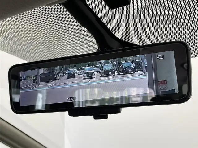日産 セレナ ハイウェイスター V 千葉県 2022(令4)年 4.6万km ダイヤモンドブラック 全方位運転支援システム/インテリジェント エマージェンシーブレーキ/標識検知機能/踏み間違い衝突防止アシスト/車線逸脱防止支援システム/車線逸脱警報/後側方衝突防止支援システム/後側方車両検知警報/後退時車両検知警報/前方衝突予測警報/純正7インチメモリーナビ/フルセグTV/Bluetooth接続/フルセグTV/CD/DVD再生/全方位カメラ/デジタルインナーミラー/ブラインドスポットモニター/プロパイロット/両側パワースライドドア/LEDヘッドライト