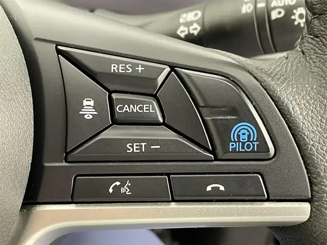 日産 セレナ ハイウェイスター V 千葉県 2022(令4)年 4.6万km ダイヤモンドブラック 全方位運転支援システム/インテリジェント エマージェンシーブレーキ/標識検知機能/踏み間違い衝突防止アシスト/車線逸脱防止支援システム/車線逸脱警報/後側方衝突防止支援システム/後側方車両検知警報/後退時車両検知警報/前方衝突予測警報/純正7インチメモリーナビ/フルセグTV/Bluetooth接続/フルセグTV/CD/DVD再生/全方位カメラ/デジタルインナーミラー/ブラインドスポットモニター/プロパイロット/両側パワースライドドア/LEDヘッドライト