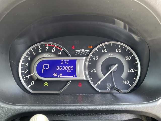 日産 デイズ ルークス ハイウェイスターX 愛知県 2017(平29)年 6.4万km ブラック 片側パワースライドドア /純正ナビ(CD/フルセグTV/Bluetooth) /全方位カメラ /アイドリングストップ /オートマチックハイビーム/衝突軽減ブレーキ /純正フロアマット /プッシュスタートボタン