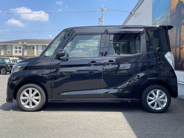 日産 デイズ ルークス ハイウェイスターX 愛知県 2017(平29)年 6.4万km ブラック 片側パワースライドドア /純正ナビ(CD/フルセグTV/Bluetooth) /全方位カメラ /アイドリングストップ /オートマチックハイビーム/衝突軽減ブレーキ /純正フロアマット /プッシュスタートボタン