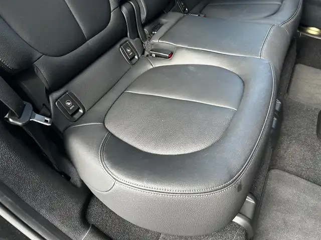 ＢＭＷ ２１８ｄ 富山県 2019(令1)年 4.3万km サファイアブラックP アドバンスドアクティブセーフティパッケージ/パーキングサポートパッケージ/コンフォートパッケージ/純正HDDナビ/AM/FMラジオ/Bluetooth接続/社外地上デジタルTV/USB接続/D/N席パワーシート（D席メモリ機能付き）/D/N席シートヒーター/ブラックレザーシート/前後PDC/ヘッドアップディスプレイ/アイドリングストップ/プッシュスタート/パワーバックドア