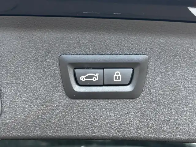 ＢＭＷ ２１８ｄ 富山県 2019(令1)年 4.3万km サファイアブラックP アドバンスドアクティブセーフティパッケージ/パーキングサポートパッケージ/コンフォートパッケージ/純正HDDナビ/AM/FMラジオ/Bluetooth接続/社外地上デジタルTV/USB接続/D/N席パワーシート（D席メモリ機能付き）/D/N席シートヒーター/ブラックレザーシート/前後PDC/ヘッドアップディスプレイ/アイドリングストップ/プッシュスタート/パワーバックドア