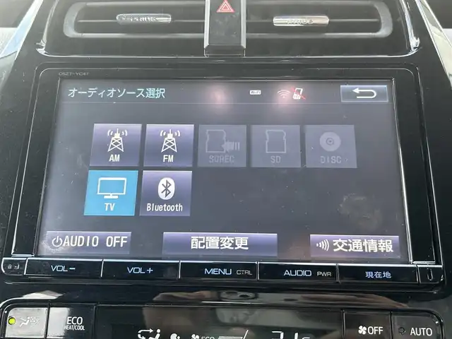 トヨタ プリウス A プレミアム　ツーリングセレ 埼玉県 2016(平28)年 9.8万km アティチュードブラックマイカ 純正9インチナビ/（AM.FM.フルセグTV.BT.SD.DVD.CD）/バックカメラ/HUD/ドライブレコーダー（ユピテルY-116）/レーダークルーズコントロール/パーキングアシスト/プリクラッシュセーフティ/横滑り防止装置/ビルドインETC/クリアランスソナー/ブラインドスポットモニター/オートマチックハイビーム/オートLEDヘッドライト/D席パワーシート/両側シートヒーター/黒レザーシート/純正フロアマット/純正ドアバイザー/車両/ナビ取扱説明書/保証書
