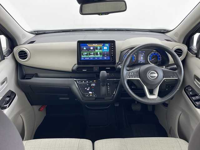日産 デイズ X 秋田県 2025(令7)年 0.3万km アッシュブラウンM ４WD/純正メモリナビ/純正AW/前後コーナーセンサー/前席シートヒーター/アイドリングストップ/ステアリングヒーター/衝突被害軽減システム/オートライト/オートマチックハイビーム/LEDヘッドライト/スマートキー/スペアキー