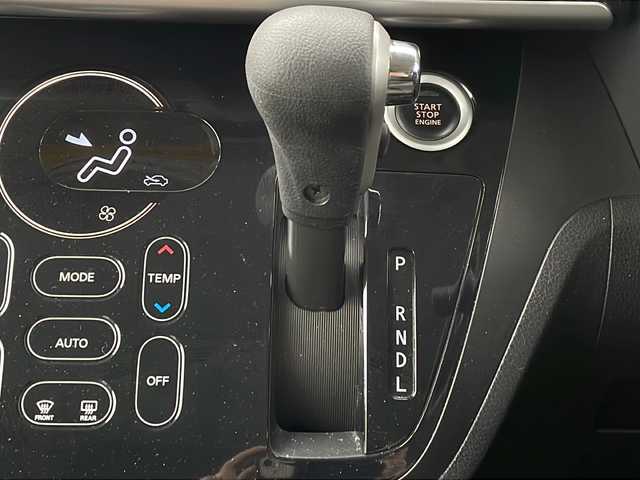 日産 デイズ ルークス HWS X Vセレクション 福岡県 2019(平31)年 4万km ブラック /純正ナビ//フルセグ/DVD/CD/BT/AUX//両側パワースライドドア//前後ドライブレコーダー//ハーフレザーシート//シートヒーター//純正１５インチアルミホイール//衝突軽減ブレーキ//レーンキープアシスト//全方位カメラ//後席サーキュレーター//ステアリングスイッチ//１５インチ夏タイヤ積込//純正ETC//ウィンカーミラー//スマートキー//スペアキー//LEDヘッドライト//保証書//取扱説明書