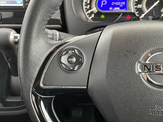 日産 デイズ ルークス HWS X Vセレクション 福岡県 2019(平31)年 4万km ブラック /純正ナビ//フルセグ/DVD/CD/BT/AUX//両側パワースライドドア//前後ドライブレコーダー//ハーフレザーシート//シートヒーター//純正１５インチアルミホイール//衝突軽減ブレーキ//レーンキープアシスト//全方位カメラ//後席サーキュレーター//ステアリングスイッチ//１５インチ夏タイヤ積込//純正ETC//ウィンカーミラー//スマートキー//スペアキー//LEDヘッドライト//保証書//取扱説明書