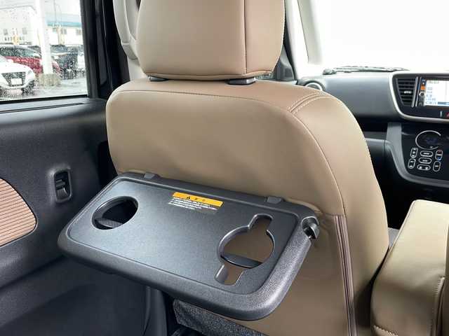 日産 デイズ ルークス HWS X Vセレクション 福岡県 2019(平31)年 4万km ブラック /純正ナビ//フルセグ/DVD/CD/BT/AUX//両側パワースライドドア//前後ドライブレコーダー//ハーフレザーシート//シートヒーター//純正１５インチアルミホイール//衝突軽減ブレーキ//レーンキープアシスト//全方位カメラ//後席サーキュレーター//ステアリングスイッチ//１５インチ夏タイヤ積込//純正ETC//ウィンカーミラー//スマートキー//スペアキー//LEDヘッドライト//保証書//取扱説明書