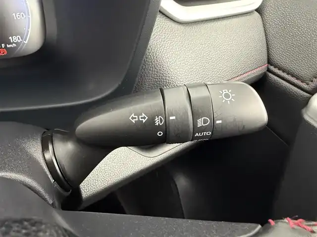 トヨタ ＲＡＶ４ ＰＨＶ Z 愛知県 2023(令5)年 5万km アティチュードブラックマイカ トヨタセーフティセンス/プリクラッシュセーフティ/レーントレーシングアシスト/レーダークルーズコントロール/オートマチックハイビーム/ロードサインアシスト/ブラインドスポットモニター/パーキングサポートブレーキ/デジタルインナーミラー/パノラミックビューモニター/純正9インチディスプレイオーディオ/フルセグTV/Bluetooth接続/AM/FM/USB/AppleCarPlay/AndroidAuto/Miracast/T-Connect/ステアリングヒーター/レザーシート/電動パワーシート/シートヒーター/シートエアコン/パワーバックドア/100V電源/充電用USB端子/ワイヤレス充電/純正19インチアルミホイール/ETC2.0/前後ドライブレコーダー