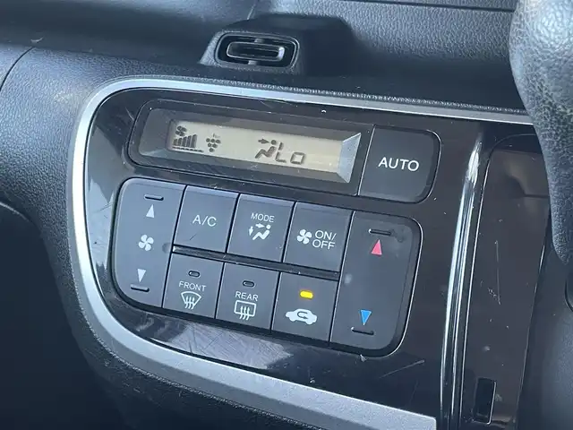 ホンダ Ｎ ＢＯＸ カスタム G Aパッケージ 滋賀県 2014(平26)年 6.3万km プレミアムゴールドパープルパール 社外メモリーナビ/バックカメラ/片側パワースライドドア/HIDヘッドライト/オートライト/衝突被害軽減システム/プッシュスタート/スマートキー/ステアリングリモコン/横滑り防止装置/フロアマット/純正14インチアルミホイール/カーテンエアバック