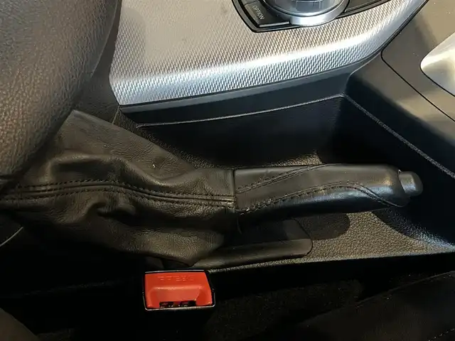 ＢＭＷ Ｍ１４０ｉ 宮城県 2017(平29)年 8.5万km アルピンホワイトⅢ インテリジェントセーフティ/レーンディパーチャーウォーニング/iDriveナビゲーションシステム/バックカメラ/前後PDC/パーキングアシスト/LEDヘッドライト/オートライト/クルーズコントロール/ステアリングスイッチ/パドルシフト/コンフォートアクセス/純正18インチAW/ブラックキドニーグリル/メモリ機能付きパワーシート/ドライブレコーダー/ETC車載器