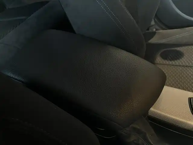 ＢＭＷ Ｍ１４０ｉ 宮城県 2017(平29)年 8.5万km アルピンホワイトⅢ インテリジェントセーフティ/レーンディパーチャーウォーニング/iDriveナビゲーションシステム/バックカメラ/前後PDC/パーキングアシスト/LEDヘッドライト/オートライト/クルーズコントロール/ステアリングスイッチ/パドルシフト/コンフォートアクセス/純正18インチAW/ブラックキドニーグリル/メモリ機能付きパワーシート/ドライブレコーダー/ETC車載器