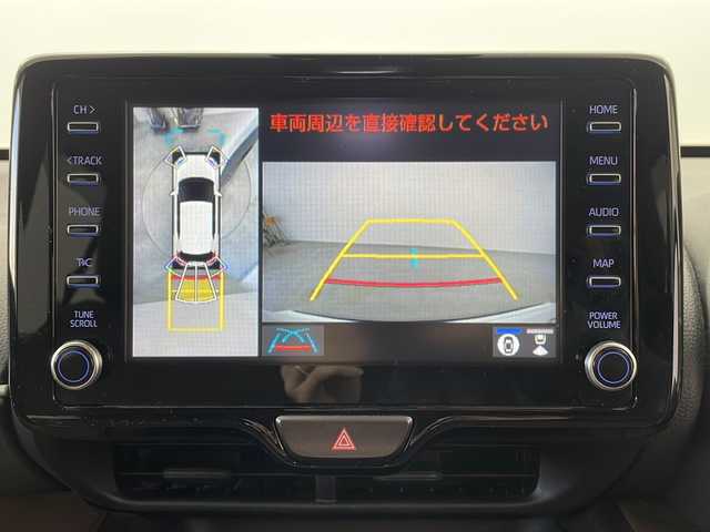 トヨタ ヤリスクロス ハイブリッド Z 栃木県 2021(令3)年 5.9万km ブラックマイカ/ホワイトパールクリスタルシャイン 2トーン 4WD/AC1500W電源/GRマッドガード/純正8インチディスプレイオーディオ/・Apple CarPlay/Android Auto/Bluetooth/USB/Miracast/・フルセグTV/AM/FM/トヨタセーフティセンス/・プリクラッシュセーフティ/・レーントレーシングアシスト/・レーンディパーチャーアラート/・レーダークルーズコントロール/・アダプティブハイビームシステム/・ブラインドスポットモニター/・ロードサインアシスト/コンビネーションシート(合皮)/シートヒーター(D/N席)/ステアリングヒーター/電動パーキングブレーキ(HOLDスイッチ付)/ドライブレコーダー(F/R)/ダウンヒルアシスト/後付けセンターコンソール/LEDヘッドライト/ドアバイザー/カーボン調スカッププレート/カーボン調ドアインナーパネル/純正18インチアルミホイール/スマートキー×2本/社外フロアマット/サイド+カーテンエアバッグ/保証書、取扱説明書