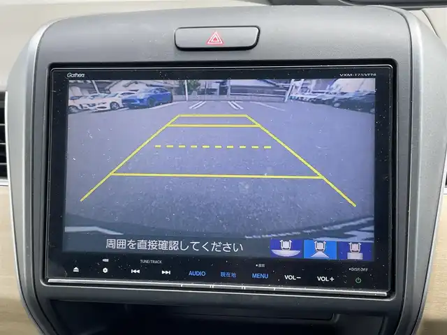 車両画像11