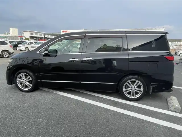 日産 エルグランド