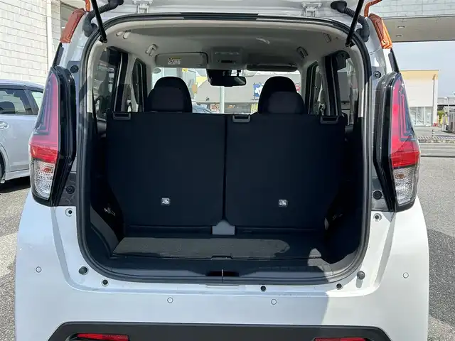 日産 デイズ ハイウェイスターX 奈良県 2022(令4)年 0.2万km プレミアムサンシャインオレンジメタリック/シルキーホワイト 純正9インチナビ/(BT/DVD/CD)/フルセグTV/ミラー型全方位カメラ/ナビ連動ドラレコ/エマージェンシーブレーキ/車線逸脱警報/標識認識/ETC2.0/革巻きステアリング/純正14インチAW/LEDオートライト/フォグライト/電格ミラー