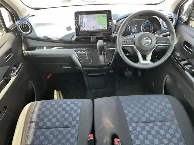日産 デイズ ハイウェイスターX 奈良県 2022(令4)年 0.2万km プレミアムサンシャインオレンジメタリック/シルキーホワイト 純正9インチナビ/(BT/DVD/CD)/フルセグTV/ミラー型全方位カメラ/ナビ連動ドラレコ/エマージェンシーブレーキ/車線逸脱警報/標識認識/ETC2.0/革巻きステアリング/純正14インチAW/LEDオートライト/フォグライト/電格ミラー