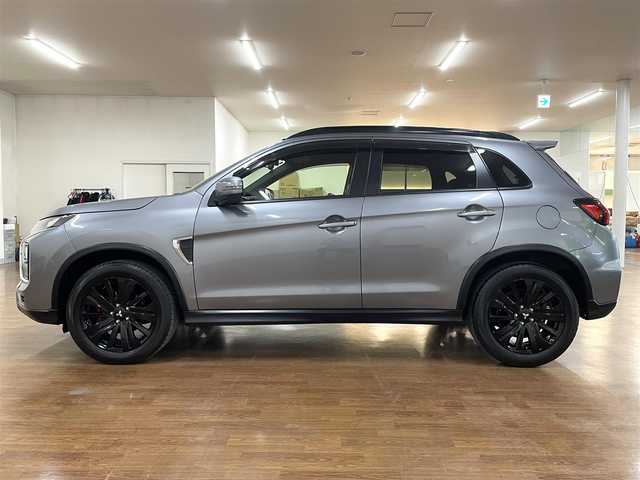 三菱 ＲＶＲ ブラックエディション 道央・札幌 2020(令2)年 2万km チタニウムグレーメタリック 4WD/ワンオーナー/純正SDナビ/・フルセグTV/CD/DVD/BT/SD/バックカメラ/ハーフレザーシート/前席シートヒーター/運転席パワーシート/クルーズコントロール/ドライブレコーダー（前後）/横滑り防止装置/衝突被害軽減ブレーキ/レーンキープアシスト/パドルシフト/社外レーダー/オートライト/オートマチックハイビーム/LEDヘッドライト/フォグライト/プッシュスタート/スマートキーx2/純正フロアマット/純正ドアバイザー/ウインカーミラー/ルーフレール/純正18インチAW/社外AW付冬タイヤ積込/・215/60R17 ’19製 6mm/新車時保証書/取扱説明書/ナビ取扱説明書