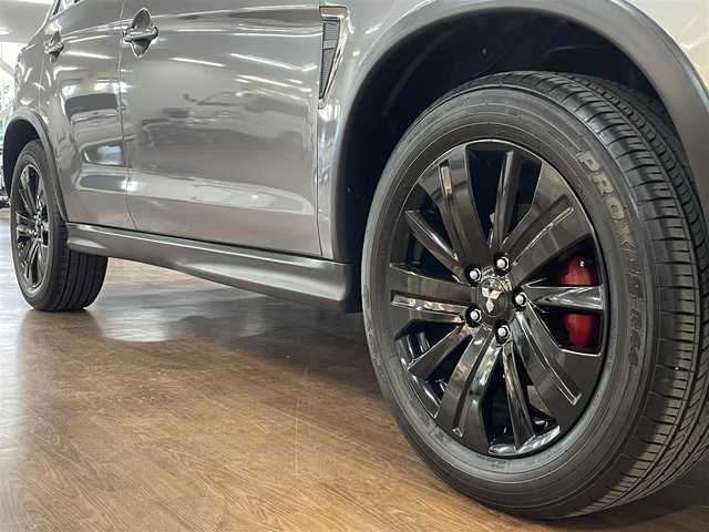 三菱 ＲＶＲ ブラックエディション 道央・札幌 2020(令2)年 2万km チタニウムグレーメタリック 4WD/ワンオーナー/純正SDナビ/・フルセグTV/CD/DVD/BT/SD/バックカメラ/ハーフレザーシート/前席シートヒーター/運転席パワーシート/クルーズコントロール/ドライブレコーダー（前後）/横滑り防止装置/衝突被害軽減ブレーキ/レーンキープアシスト/パドルシフト/社外レーダー/オートライト/オートマチックハイビーム/LEDヘッドライト/フォグライト/プッシュスタート/スマートキーx2/純正フロアマット/純正ドアバイザー/ウインカーミラー/ルーフレール/純正18インチAW/社外AW付冬タイヤ積込/・215/60R17 ’19製 6mm/新車時保証書/取扱説明書/ナビ取扱説明書