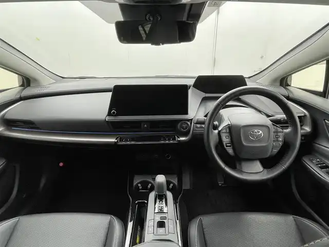 トヨタ プリウス Z 茨城県 2023(令5)年 2.9万km アティチュードブラックマイカ 純正ナビ/フルセグ再生可/HDMI/ステアリングヒーター/TOYOTA　Safety Sense/・プリクラッシュセーフティ/・レーントレーシングアシスト/・レーンディパーチャーアラート/・レーダークルーズコントロール/・アダプティブハイビームシステム/・ロードサインアシスト/・ドライバー異常時対応システム/・プロアクティブドライビングアシスト/・発進遅れ告知機能/・レーンチェンジアシスト/ハーフレザーシート/シートヒーター/エアーシート/ワイヤレスチャージャー