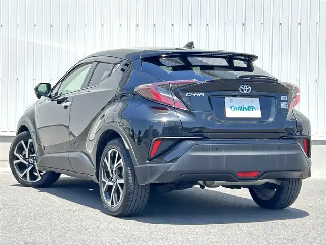 トヨタ Ｃ－ＨＲ G LEDエディション 群馬県 2017(平29)年 5.1万km ブラックマイカ 純正SDナビ/（CD/DVD/SD/Bluetooth/MSV）/フルセグテレビ/バックカメラ/セーフティセンスP/・プリクラッシュセーフティシステム/・レーンディパーチャーアラート/・オートマチックハイビーム/・レーダークルーズコントロール/ブラインドスポットモニター/クリアランスソナー/バックソナー/オートブレーキホールド/ハーフレザーシート/快適温熱シート/ドライブレコーダー/LEDヘッドランプ/シーケンシャルターンランプ/純正18インチアルミホイール/純正フロアマット/ドアバイザー