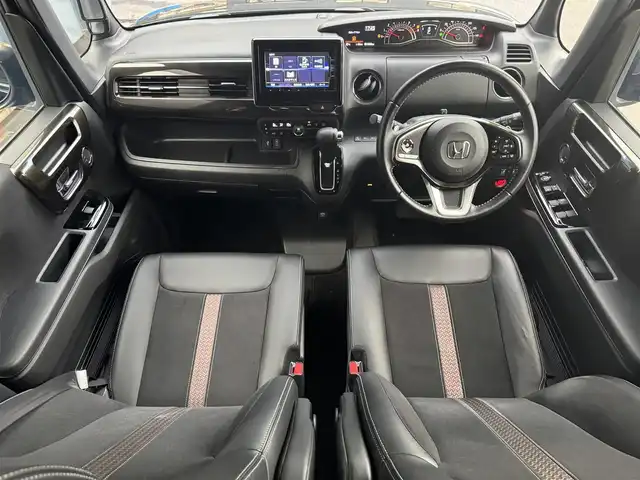 ホンダ Ｎ ＢＯＸ カスタム G EX ターボ ホンダセンシング 滋賀県 2018(平30)年 6.2万km クリスタルブラックパール 禁煙車/純正ナビ/（CD/DVD/フルセグTV/BT/SD/AppleCarplay/FM/AM）/ホンダセンシング/・衝突軽減ブレーキ（CMBS）/・誤発進抑制機能（前方・後方）/・歩行者事故低減ステアリング/・先行車発進お知らせ機能/・標識認識機能/・路外逸脱抑制機能（RDM）/・車線維持支援システム（LKAS）/・アダプティブクルーズコントロール（ACC）/・オートハイビーム/バックカメラ/ビルトインETC/両側パワースライドドア/革巻きステアリング/ステアリングスイッチ/ハーフレザーシート/アイドリングストップ/エンジンスターター/ドアバイザー/純正フロアマット/純正15インチAW