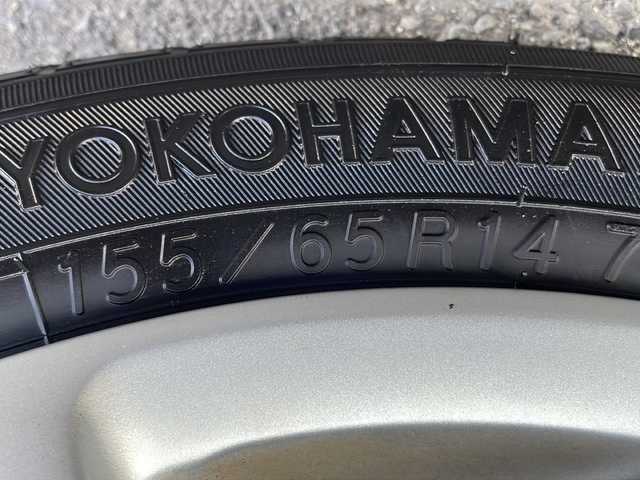 ダイハツ ミラ X スペシャル 青森県 2015(平27)年 5.9万km ホワイト 4WD/5速マニュアル車/純正CDオーディオ/キーレスキー/Wエアバッグ/ABS/純正フロアマット/純正ドアバイザー/ダイハツ14インチアルミ/保証書・取説書