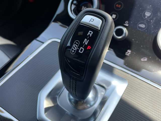 ランドローバー レンジローバーイヴォーク Rダイナミック S 東京都 2020(令2)年 4.5万km 黒 TouchProDuo/デジタルインナーミラー/ACC/レーンキープA/BSM/純正ナビ/フルセグTV/エマージェンシーブレーキ/AppleCarPlay/ツートンレザーシート/シートヒーター/ステアリングヒーター/パワーバックドア/黒20インチAW/デジタルメーター/プレミアムLEDヘッドライト/ETC2.0