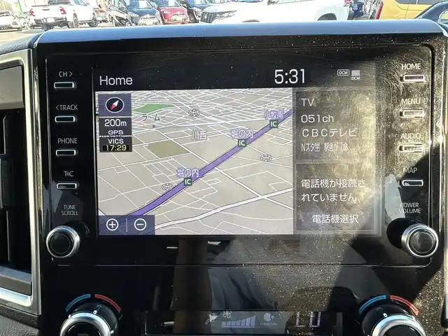 トヨタ グランエース プレミアム 愛知県 2020(令2)年 4.4万km ホワイトパールクリスタルシャイン 純正ナビ/(BT/AM/FM/USB/Miracast/CD/DVD)/フルセグTV/プリクラッシュセーフティシステム/パノラミックビューモニター/コーナーセンサー/レーダークルーズコントロール/パーキングサポートブレーキ/横滑り防止装置/ロードサインアシスト/デジタルインナーミラー/リヤフリップダウンモニター/ビルトインETC/全席シートヒーター/全席パワーシート/両側パワースライドドア/純正17インチAW/LEDヘッドライト/フォグランプ/プッシュスタート/スマートキー/純正フロアマット