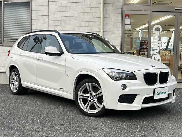 ＢＭＷ Ｘ１ 埼玉県 2011(平23)年 6.9万km アルピンホワイトⅢ ETC /純正ナビ AM/FM/ルーフレール/TRC /社外DVDプレイヤー/純正フロアマット/オートライト/LEDヘッドライト/保証書/取扱説明書