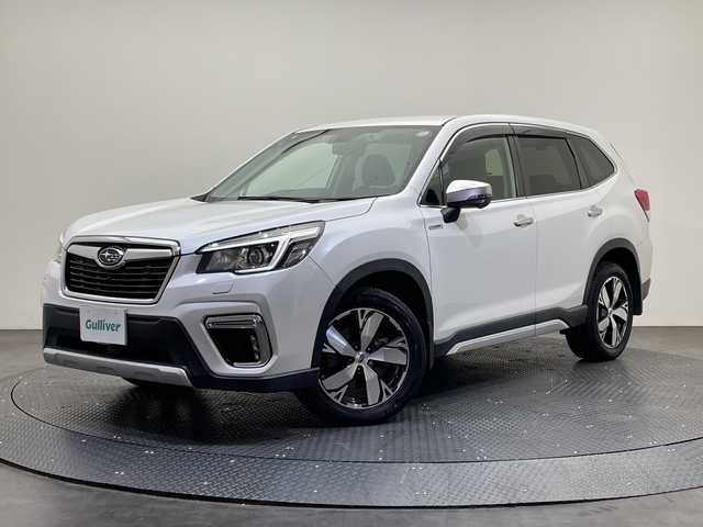 スバル フォレスター ハイブリッド アドバンス 愛媛県 2019(平31)年 5.8万km クリスタルホワイトP 純正ナビ/フルセグ／Ｂｌｕｅｔｏｏｔｈ／ＵＳＢ/バックカメラ/衝突被害軽減ブレーキ/レーダークルーズコントロール/ＥＴＣ/前方ドライブレコーダー/パワーバックドア/全席シートヒーター/DN席パワーシート/前後コーナーセンサー/レーンキープアシスト/ダウンヒルアシストコントロール/LEDヘッドライト