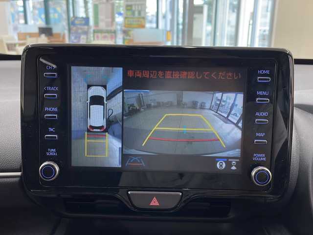 トヨタ ヤリスクロス G 道央・札幌 2021(令3)年 4.9万km ホワイトパールクリスタルシャイン ・ワンオーナー/・4WD/・寒冷地仕様/・純正ディスプレイオーディオ/・ナビ/BT/・パノラミックビューモニター/・純正エンジンスターター/・ドライブレコーダー/・トヨタセーフティセンス/・プリクラッシュセーフティ/・レーダークルーズコントロール/・レーントレーシングアシスト/・ブラインドスポットモニター/・クリアランスソナー/・リヤクロストラフィックアラート/・パーキングサポートブレーキ/・ロードサインアシスト/・オートマチックハイビーム/・ワイパーデアイサー/・ステアリングヒーター/・ビルトインETC/・横滑り防止/・前席シートヒーター/・LEDヘッドライト/・プッシュスタート/・スマートキー/・ドアバイザー/・電格ミラー/・ミラーヒーター/・冬タイヤ純正16インチAW積込