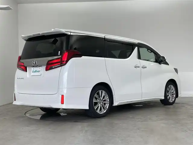 トヨタ アルファード S タイプゴールドⅢ 埼玉県 2023(令5)年 2.9万km ホワイトパールクリスタルシャイン サンルーフ　純正ディスプレイオーディオ　フリップダウンモニター　ＢＳＭ　ＤＶＤ再生　三眼ＬＥＤ　セーフティセンス　レーダークルーズ　デジタルインナーミラー　ビルトインＥＴＣ２．０　ＡＣ１００Ｖ　地デジ