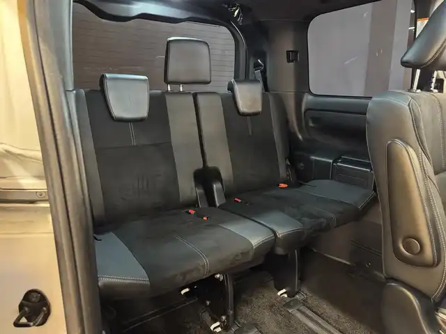 トヨタ ヴォクシー ZS GRスポーツ 群馬県 2019(令1)年 5.5万km ホワイトパールクリスタルシャイン セーフティセンス/純正10インチSDナビ/　　CD/DVD/BT/フルセグ/MSV/USB/HDMI/バックカメラ/両側パワースライドドア/クルーズコントロール/LEDオートライト/オートハイビーム/ハーフレザーシート/純正18インチAW/ドライブレコーダー/ステアリングスイッチ/オートリトラクタブルミラー/アイドリングストップ/横滑り防止装置/スマートキー/ビルトインETC2.0