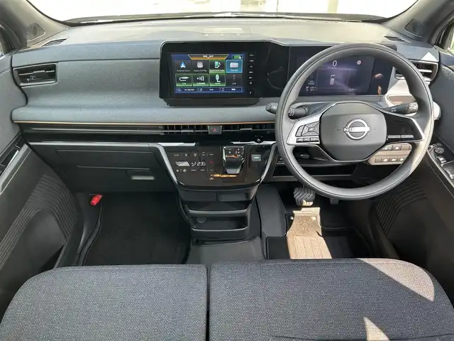 日産 サクラ X 兵庫県 2024(令6)年 0.3万km ブラック 純正ナビ　/USB入力端子　/AppleCarPlay　/全方位バックモニター/プロパイロット　/先進安全装備360°セーフティアシスト/インテリジェントエマージェンシーブレーキ/踏み間違え防止アシスト/車線逸脱防止支援システム/ふらつき警報/標識認識機能/ＬＥＤヘッドライト　/アイドリングストップ　/オートライト　/横滑り防止システム　/純正フロアマット