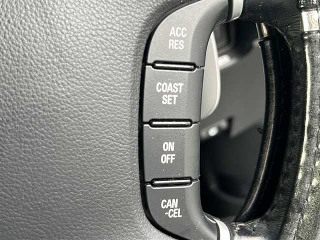 三菱 デリカＤ：５ ローデスト ロイヤルツーリング 福島県 2018(平30)年 7.2万km ウォームホワイトパール 4WD ディーゼル ナビ フルセグTV Bluetooth バックカメラ 両側パワースライドドア パドルシフト パワーバックドア ETC AC100V オートライト フォグランプ スマートキー