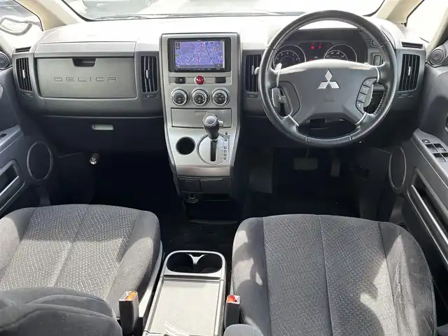 三菱 デリカＤ：５ G－Power package 福岡県 2013(平25)年 3.2万km ウォームホワイトパール スマートキー/Bluetoothオーディオ/バックカメラ/ETC/後席モニター（ALPINE）/純正フロアマット/純正アルミホイール/両側パワースライドドア/LEDヘッドライト