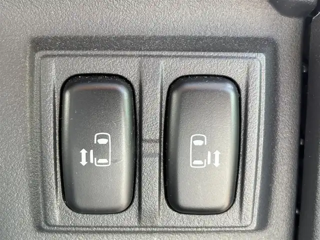 三菱 デリカＤ：５ G－Power package 福岡県 2013(平25)年 3.2万km ウォームホワイトパール スマートキー/Bluetoothオーディオ/バックカメラ/ETC/後席モニター（ALPINE）/純正フロアマット/純正アルミホイール/両側パワースライドドア/LEDヘッドライト