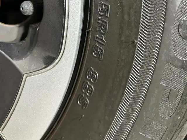 トヨタ シエンタ Z 大阪府 2023(令5)年 1.8万km アーバンカーキ 純正8incDオーディオナビ バックカメラ レーダークルコン 衝突軽減ブレーキ レーンアシスト オートハイビーム ブラインドSM 両側パワースライドドア クリアランスソナー 前後ドライブレコーダー ETC2.0