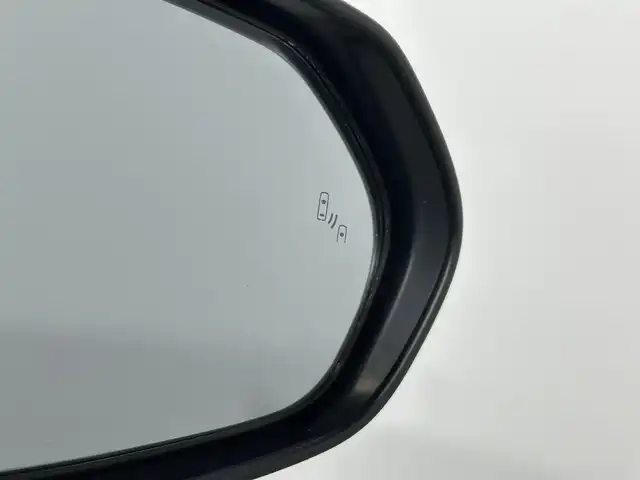 トヨタ シエンタ Z 大阪府 2023(令5)年 1.8万km アーバンカーキ 純正8incDオーディオナビ バックカメラ レーダークルコン 衝突軽減ブレーキ レーンアシスト オートハイビーム ブラインドSM 両側パワースライドドア クリアランスソナー 前後ドライブレコーダー ETC2.0