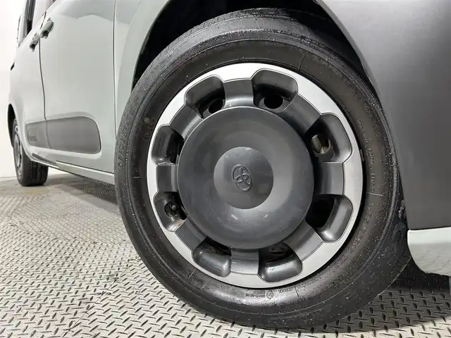 トヨタ シエンタ Z 大阪府 2023(令5)年 1.8万km アーバンカーキ 純正8incDオーディオナビ バックカメラ レーダークルコン 衝突軽減ブレーキ レーンアシスト オートハイビーム ブラインドSM 両側パワースライドドア クリアランスソナー 前後ドライブレコーダー ETC2.0