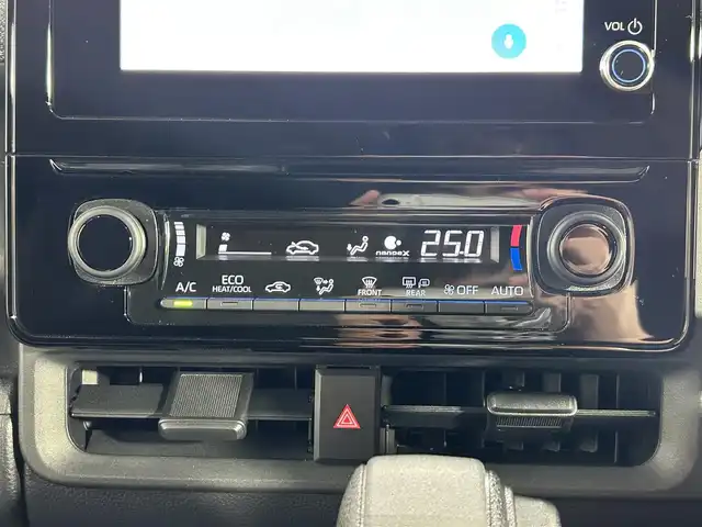 トヨタ シエンタ Z 大阪府 2023(令5)年 1.8万km アーバンカーキ 純正8incDオーディオナビ バックカメラ レーダークルコン 衝突軽減ブレーキ レーンアシスト オートハイビーム ブラインドSM 両側パワースライドドア クリアランスソナー 前後ドライブレコーダー ETC2.0