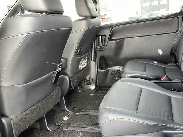 トヨタ エスクァイア Gi 道北・旭川 2015(平27)年 7.2万km スパークリングブラックパールクリスタルシャイン /4WD//禁煙車//純正9型ナビ//CD/DVD/SD/MSV/BT/フルセグ//純正11型フリップダウンモニター//両側パワースライドドア//合皮黒シート//シートヒーター//バックカメラ//クルーズコントロール//アイドリングストップ//オートハイビーム//オートライト//LEDヘッドライト//フォグライト//ビルトインETC//前後ドライブレコーダー//オートリトラミラー//サンシェード//純正フロアマット//ドアバイザー//プッシュスタート//保証書