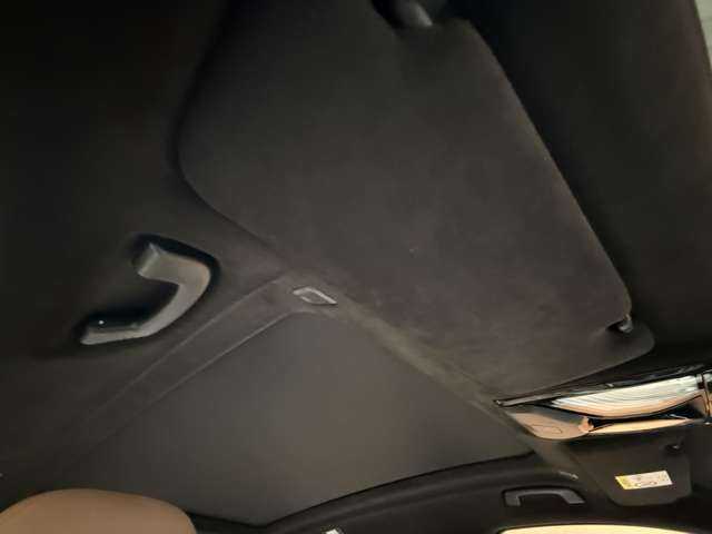 ＢＭＷ ＢＭＷ Ｘ７ xDrive40d Mスポーツ 千葉県 2021(令3)年 3.5万km 白 6人乗り　/ウェルネスパッケージ　/スカイラウンジパノラマSR　/白革シート　/harmankardonサウンド　/ディスプレイキー　/ACC　/ナビ　/TV　/360°　/Bluetooth接続　/CarPlay　/HUD　/レーザーライト　/ETC　/ドラレコ