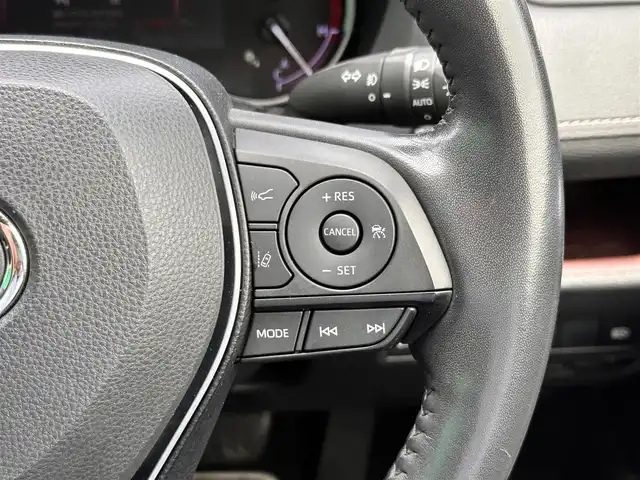 トヨタ ＲＡＶ４ G Zパッケージ 宮城県 2019(令1)年 5万km ダークブルーマイカ ４WD/純正9型ナビ（地図SD未確認）/バックカメラ バックモニター/フルセグTV / Bluetooth /DVD/トヨタセーフティセンス/　・プリクラッシュセーフティ/　・レーンディパーチャーアラート/　・アダプティブハイビームシステム/　・レーダークルーズコントロール/　・オートマチックハイビーム/デジタルインナーミラー/ブラインドスポットモニター/パワーシート /　シートメモリ/シートヒーター/ステアリングヒーター/オートエアコン/ステアリングスイッチ/パワーバックドア/ビルトインETC/オートLEDライト/純正19インチアルミホイール/プッシュスタート/スマートキー