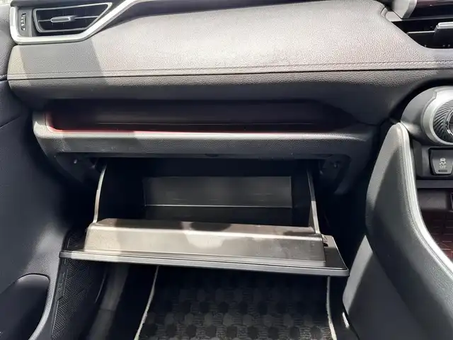 トヨタ ＲＡＶ４ G Zパッケージ 宮城県 2019(令1)年 5万km ダークブルーマイカ ４WD/純正9型ナビ（地図SD未確認）/バックカメラ バックモニター/フルセグTV / Bluetooth /DVD/トヨタセーフティセンス/　・プリクラッシュセーフティ/　・レーンディパーチャーアラート/　・アダプティブハイビームシステム/　・レーダークルーズコントロール/　・オートマチックハイビーム/デジタルインナーミラー/ブラインドスポットモニター/パワーシート /　シートメモリ/シートヒーター/ステアリングヒーター/オートエアコン/ステアリングスイッチ/パワーバックドア/ビルトインETC/オートLEDライト/純正19インチアルミホイール/プッシュスタート/スマートキー