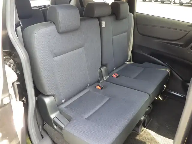 トヨタ シエンタ ハイブリッド G 千葉県 2016(平28)年 4.9万km ブラックマイカ Toyota Safety Sense/・プリクラッシュセーフティ/・レーンディパーチャーアラート/・オートハイビーム/両側パワースライドドア/純正SDナビ/地デジTV/【DVD/CD再生機能　Bluetooth接続】/バックカメラ/ドライブレコーダー（CSD-630FH）/ETC/LEDヘッドライト/フォグライト/ウインカーミラー/純正15インチアルミホイル/スマートキー