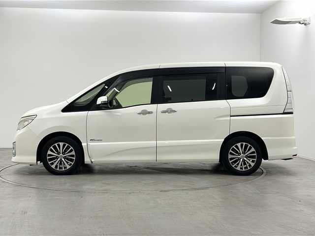 日産 セレナ HWS S HV Vセレ +Sefty 群馬県 2014(平26)年 8.4万km ブリリアントホワイトパール 純正8型ナビ 純正10型後席モニター　バックカメラ　両側電動スライドドア　衝突被害軽減ブレーキ　アイドリングストップ　レーンキープアシスト　オートライト　LEDヘッドライト　オートライト　禁煙車