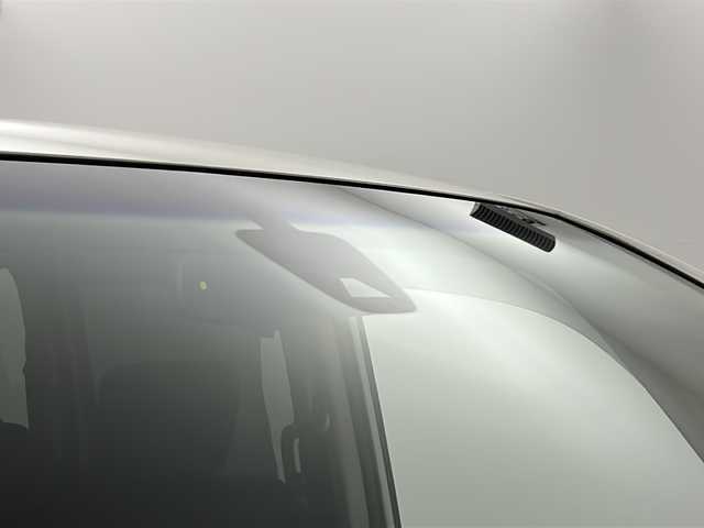 日産 セレナ HWS S HV Vセレ +Sefty 群馬県 2014(平26)年 8.4万km ブリリアントホワイトパール 純正8型ナビ 純正10型後席モニター　バックカメラ　両側電動スライドドア　衝突被害軽減ブレーキ　アイドリングストップ　レーンキープアシスト　オートライト　LEDヘッドライト　オートライト　禁煙車