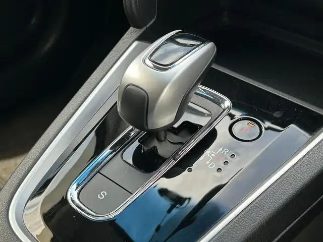 ホンダ シャトル ハイブリッド ホンダセンシング 島根県 2019(平31)年 8.5万km プラチナホワイトパール 4WD/社外ナビ/CD/ワンセグTV/レーダークルーズコントロール/スマートキー/スペアキー /プッシュスタート/ホイール付きスタッドレス積込/フロアマット/ドアバイザー/ドライブレコーダー/ETC/電動格納ミラー/レーンキープ/Fワイパーデアイサー